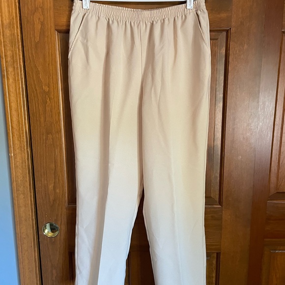 Blair Size 18PS Tan Pants w/ Elastic Waistband - Picture 2 of 5